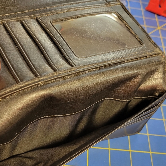 Coach Black Wallet 8" x 4.5" x 1.25" - Picture 11 of 16